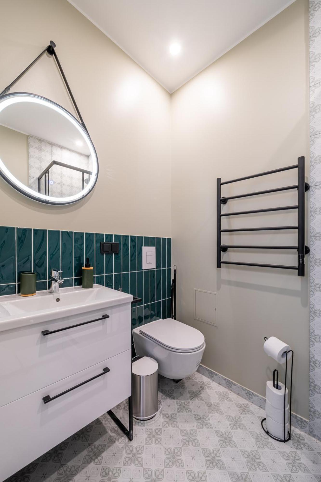 Spacious 1-Bedroom Apartment In The Heart Of Old Town ريغا المظهر الخارجي الصورة